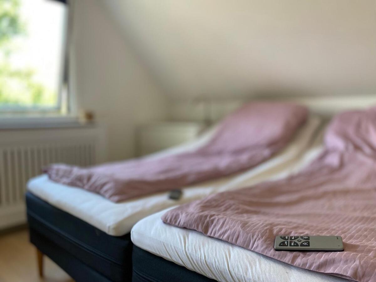 Family House With 3 Bedrooms, Garden & Free Parking Villaer
