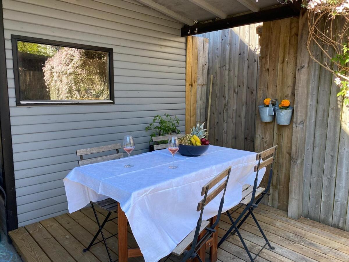 Family House With 3 Bedrooms, Garden & Free Parking * Copenhagen