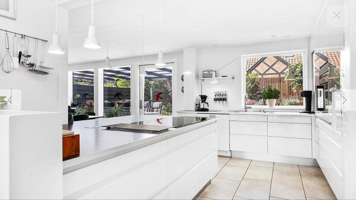 Family House With 3 Bedrooms, Garden & Free Parking Villa Copenhagen