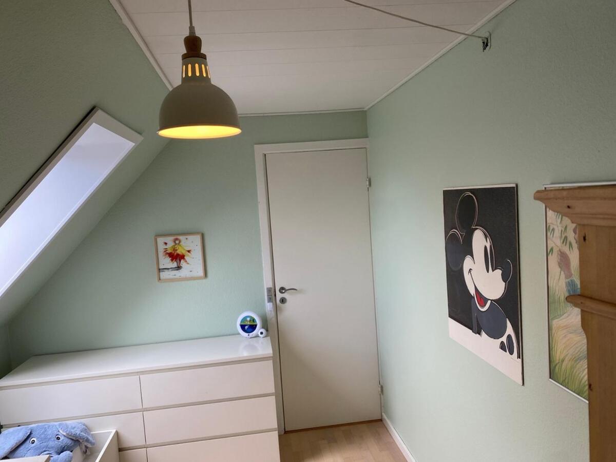 Family House With 3 Bedrooms, Garden & Free Parking Villa