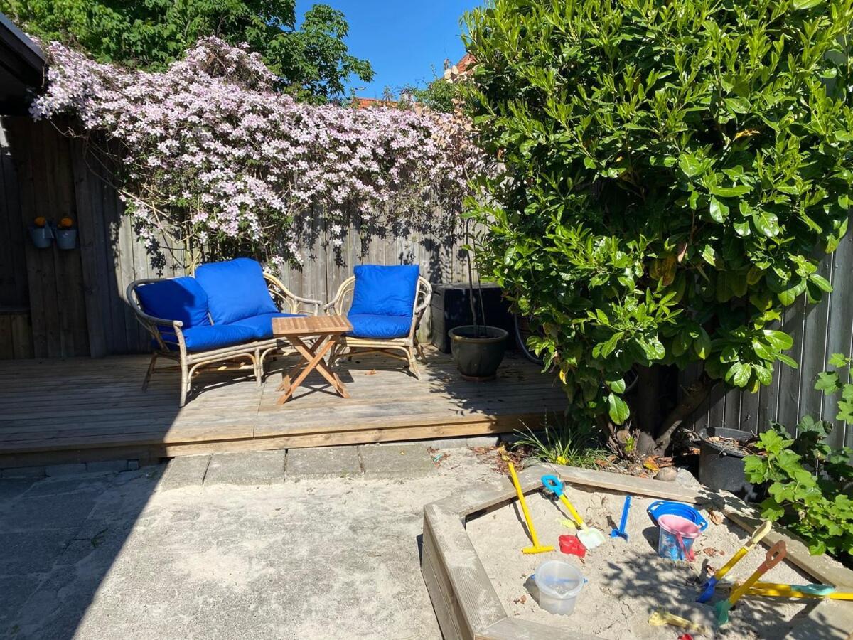 Family House With 3 Bedrooms, Garden & Free Parking Copenhagen