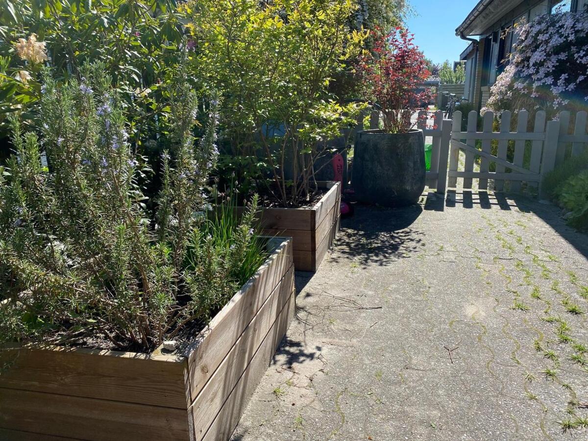 Villa Family House With 3 Bedrooms, Garden & Free Parking Copenhagen